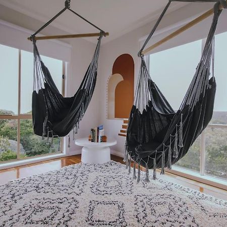 The Hangout King Beds Hammock Chairs With A View Port Campbell Luaran gambar