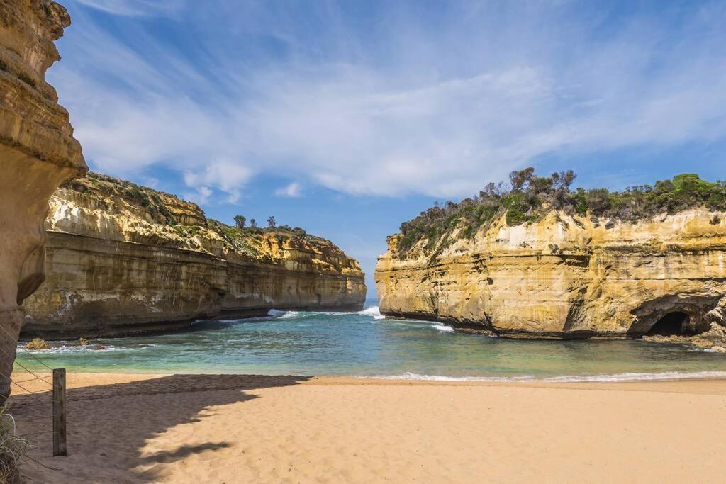 The Hangout King Beds Hammock Chairs With A View Port Campbell Luaran gambar